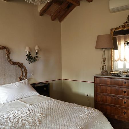 Villino Di Porporano Bed and Breakfast Parma Buitenkant foto
