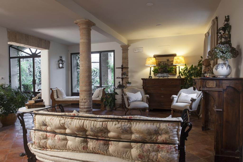 Villino Di Porporano Bed and Breakfast Parma Buitenkant foto