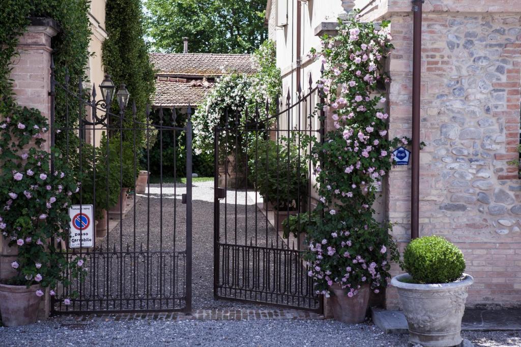 Villino Di Porporano Bed and Breakfast Parma Buitenkant foto